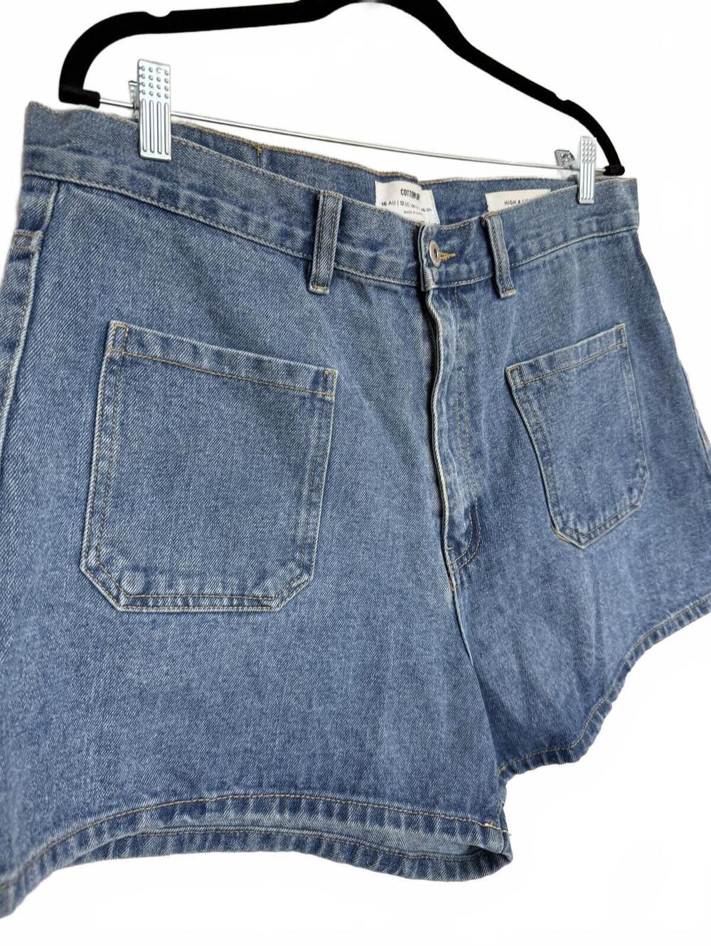 Retro High-Waisted Denim Shorts‎ Blue Large